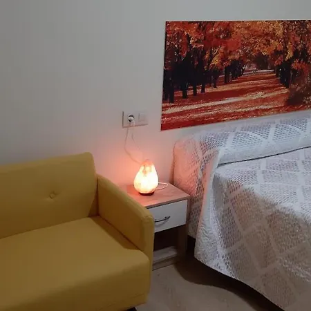 Piso La Buganvilla ゲストハウス Bailén